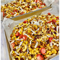 Granola Siêu Hạt Mix Dâu Tây, Macca