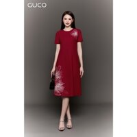 GUCO - Đầm Linen Suông Thêu Hoa - Thời Trang Thanh Lịch và Thoáng Mát cho Ngày Hè - Đỏ 4818