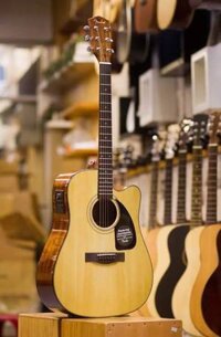 Guitar Fender CD60ce
