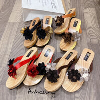 Guốc gỗ cao 5p xỏ ngón hoa - ACKids💎