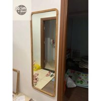gương đứng có chân viền gỗ