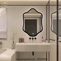 Gương khung gỗ trang trí hình đặc biệt có đèn led CNC111-LED, kích thước 60*90cm