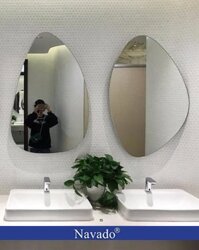 Gương trang trí Hòn Trống Mái