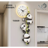 (H6)( Hàng Nhập Khẩu) Đồng hồ gia đình gấu trúc lắc chân cute có gắn đèn led treo phòng khách / trang trí / cửa hàng T1