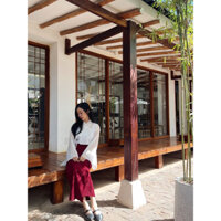 Hanbok cách tân tay loe rộng phối chân váy