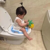 ﹉✇[HÀNG CAO CẤP] Lót Bồn Cầu Chicco Cho Bé, Bệ Ngồi Toilet Thu Nhỏ Cầu, xí bé