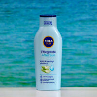 Hàng Đức Kem dưỡng da sau nắng - Nhả nắng Nivea After Sun chiết xuất từ lô hội hữu cơ.