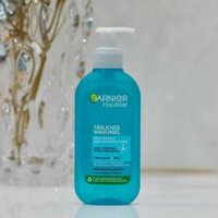 Hàng Đức Sữa Rửa Mặt Garnier Hautklar Cho Da Mụn, 200ml