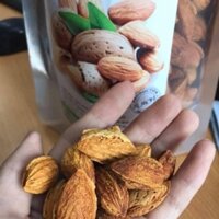 Hạnh nhân rang bơ muối