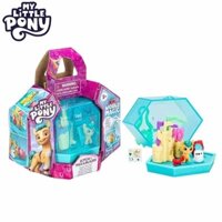 Hasbro Original My Little Pony Mini World Magic Crystal Keychain Hitch Trailblazer Toy - Portable Playset and Accessorie