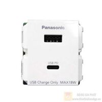 Hạt ổ cắm USB Panasonic WEF14821W-VN 2 cổng type A-C màu trắng