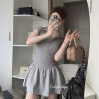 “Hazel dress” Váy polo tay ngắn ôm body phối chân xoè bồng, Đầm cộc tay đính tag tim cao cấp • CAILYBOUTIQUE