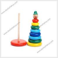 Hề tháp bằng gỗ