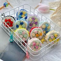 Healmeyou Mặt dây chuyền bó hoa cầu lông, Móc khóa xe móc khóa bó hoa cô dâu, Túi phụ kiện treo thủ công ngọt ngào Móc khóa hoa đan quyến rũ Phụ nữ