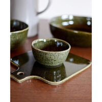 HÈ.CERAMIC / Chén nhỏ men xanh rêu Pomax. Chén gốm sứ mộc mạc.