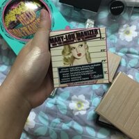 Highlight the balm mary lou