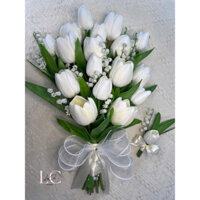 Hoa cầm tay cô dâu tulip chất liệu cao su non