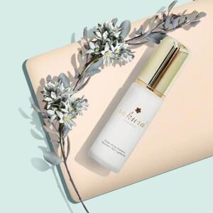 Hỗn hợp dưỡng trắng chống lão hóa Sakura Super White Complex Excellent Skin Lightening