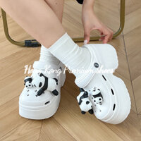 Hong Kong Premium shoes❥(_-) Dép hoạt hình gấu trúc đế dày cao siêu mềm trong nhà nhựa chống trượt giày lỗ đi biển