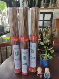Hộp 100 Cây Hương Trầm Thanh Tâm Sản Xuất Bởi Hội Người Mù Thừa Thiên Huế
