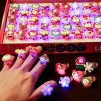Hộp 50 Chiếc Nhẫn Giáng Sinh Có Đèn Phát Sáng Đủ Loại Cho Bé