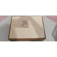 hộp chăn mền Lancel Pháp mới lỗi dính đốm mặt trên