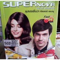 Hộp dầu gội nhuộm thảo dược Thái Lan Supernova