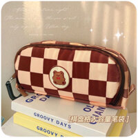 Hộp Đựng Bút Chì Checkerboard 2025 Phong Cách Mới ins Cô Gái Nhật Bản Giá Trị Cao Không Phổ Biến Niche Bút Chì Văn Phòng Phẩm Hộp
