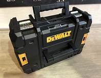 Hộp dụng cụ Dewalt DWST17807