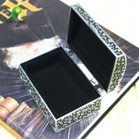 Hộp đựng đồ trang sức ORNOOU, Hộp đựng đồ trang sức cổ điển bằng kim loại, Quà tặng không gỉ Phong cách Châu Âu Hộp đựng kho báu đa chức năng Vòng cổ