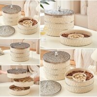 Hộp đựng mứt 3 tầng, có nắp đậy, chất nhựa cứng cáp,phong cách đơn giản nhưng sang trọng