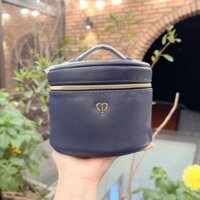 Hộp đựng mỹ phẩm Clé de Peau Beauté Sang trọng và đẳng cấp