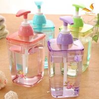 Hộp đựng nước rửa tay, lọ đựng sữa tắm, dầu gội