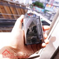Hộp đựng thuốc lá đa năng đẩy thuốc kiêm bật lửa mang thương hiệu LOUIS VUITTON ver 2 màu trắng bạc -