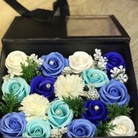 Hộp hoa hồng sáp thơm tone xanh sang trọng