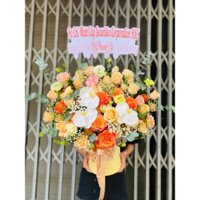 Hộp Hoa "Lộng Lẫy" - 100% Hoa tươi, bó theo phong cách hiện đại, trẻ trung, ship hoả tốc HCM.
