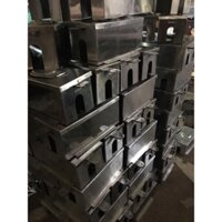 Hộp inox bảo vệ đồng hồ nước bên trong tránh va chậm, tránh mưa gió bán tại Q.Bình Tân TPHCM