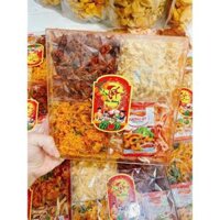 Hộp khô tứ vị tết - khô mực hấp dừa, khô gà lá chanh, khô bò sợi, chà bông
