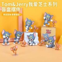 Hộp mù mèo và chuột làm bằng tay Tôi Yêu pho mát Tom mèo Jerry Chuột búp bê bánh nướng đồ chơi trang trí xe hơi