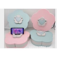 Hộp mứt tết cánh hoa để được đt giá sốc