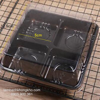 Hộp nhựa 4 bánh đế đen W134 (1 cái)