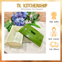 Hộp nhựa có nắp giả vân nứa, tre xanh thích hợp bày xôi, bánh ngọt, hoa quả cho món ăn thêm phần bí ẩn bắt mắt