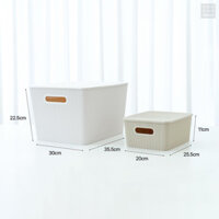 Hộp nhựa đựng đồ Daiso