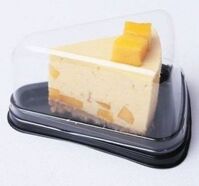 Hộp nhựa tam giác đế đen A03.