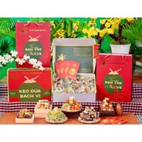 Hộp Quà Kẹo Dừa Bến Tre Bách Vị Tùm Lum Tà La nặng 2.5kg hơn 30 Vị Cocofarm