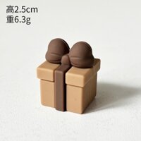 Hộp quà nhựa dẻo màu nâu -hình hộp chữ nhật.