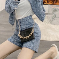 Hộp Quà Tặng Bao Bì Phong Cách Mới mini coussion Túi Ly Hợp Túi Đeo Ngang Túi Dây Xích Kích Thước 17cm