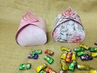 Hộp quà vương niệm đựng kẹo, bánh 11*14cm - Mẫu 19