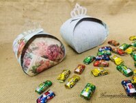 Hộp quà vương niệm đựng kẹo, bánh 11*14cm - Mẫu 9