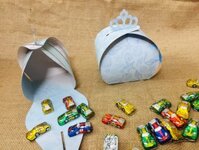 Hộp quà vương niệm đựng kẹo, bánh 11*14cm - Mẫu 24